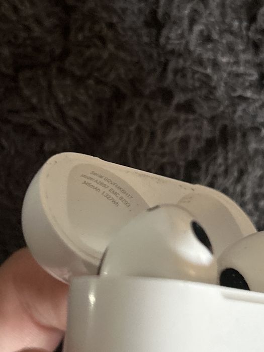 Оригинальные Apple AirPods 3 (Срочно)