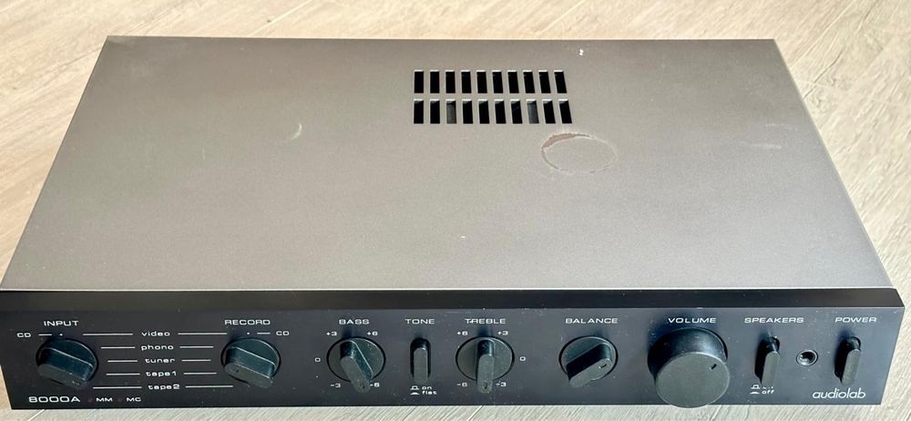 Amplificator Audiolab 8000A