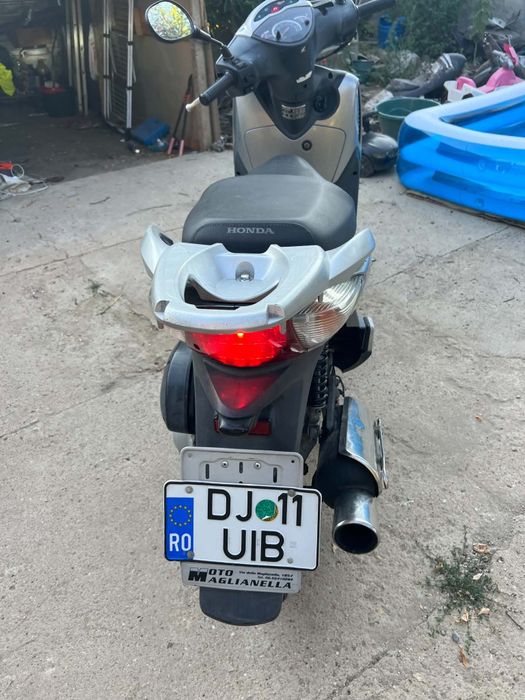 Honda sh150i 2007