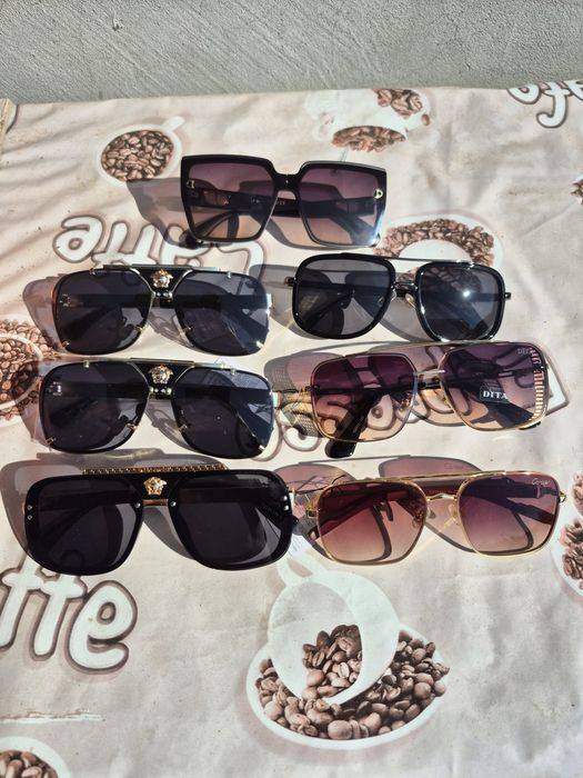 Ochelari de soare noi