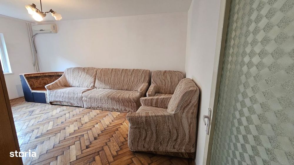 2camere Nae Leonard, etaj 1 — fotografia 3