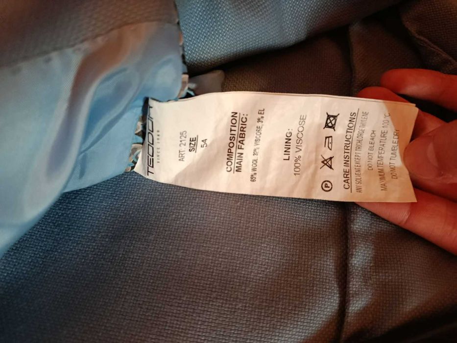 Костюм Теодор, спортноелегантен, обличан 1 път, за мъж ръст 180-190 см