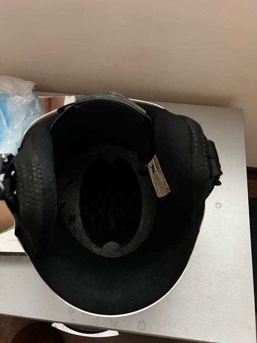 Ски каска Алпин запазена.