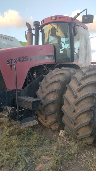 Продам Case STX425