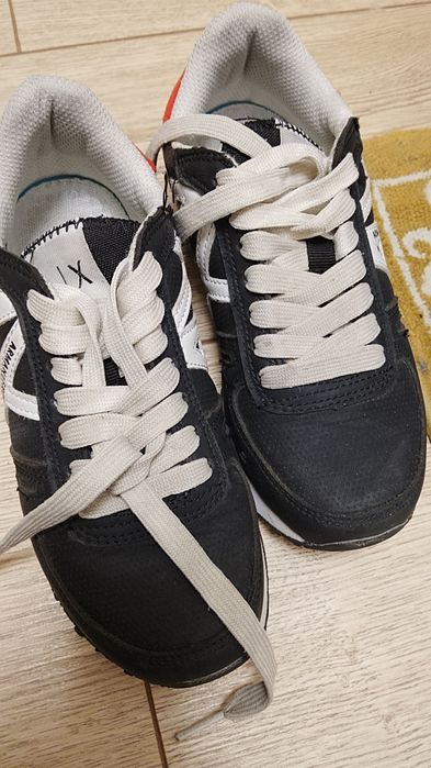 Продам кроссовки