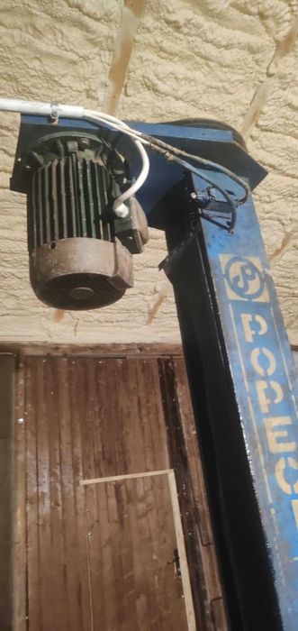 Elevator 2 coloane 380v