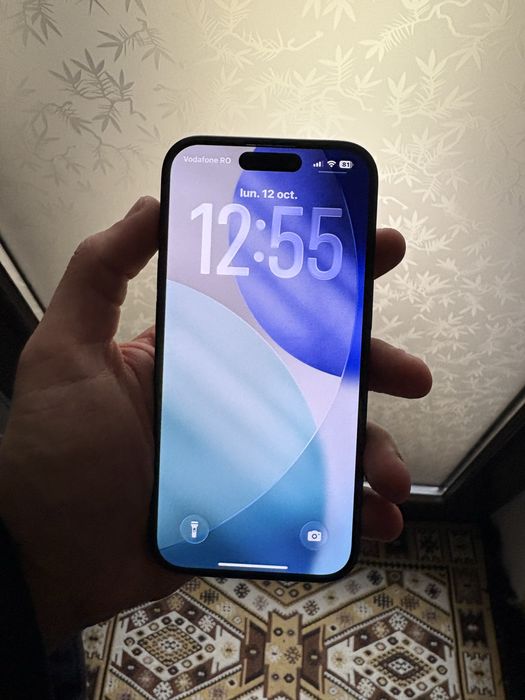 iPhone 15 128Gb impecabil + 2 huse mobilfox