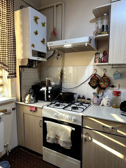 Срочно  сдаётся  квартира  сергели  7 а только одиноким рядом метро