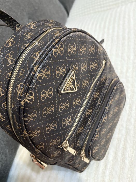 Vand Rucsac Guess