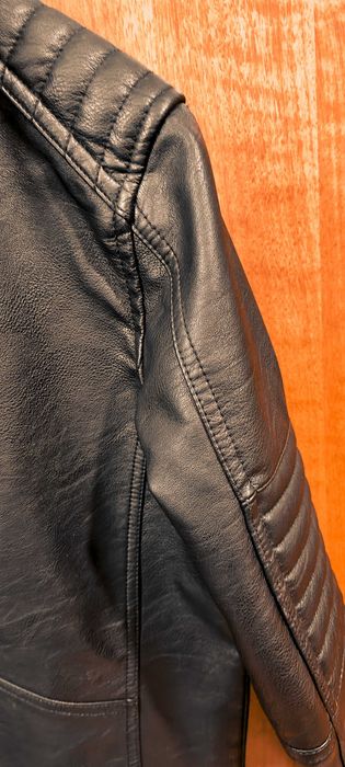 Кожено яке с качулка - детско