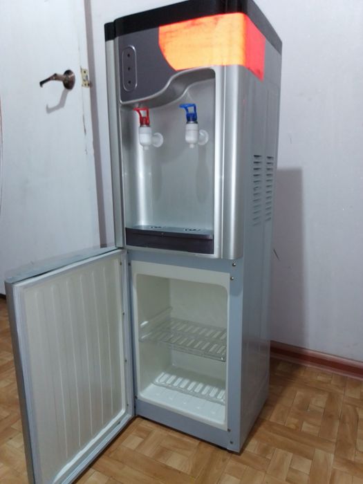 Продам кулер Бу всё работает