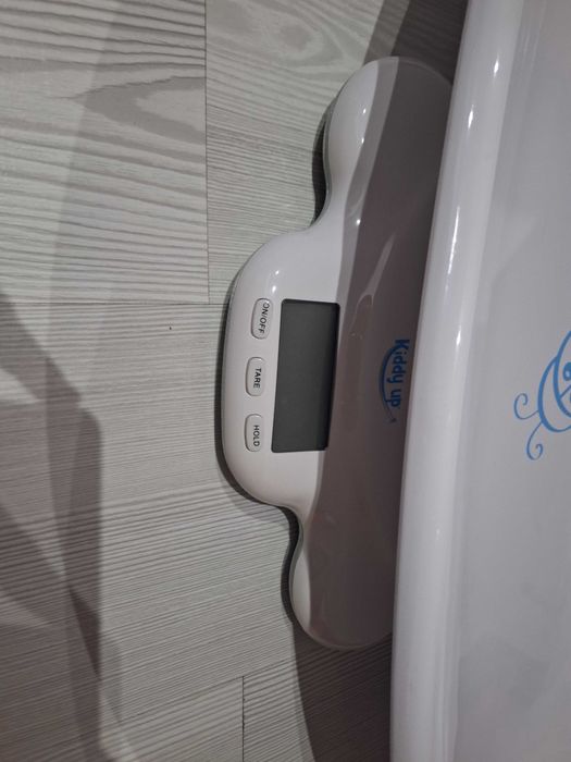 Бебешка и детска везна Kiddy up