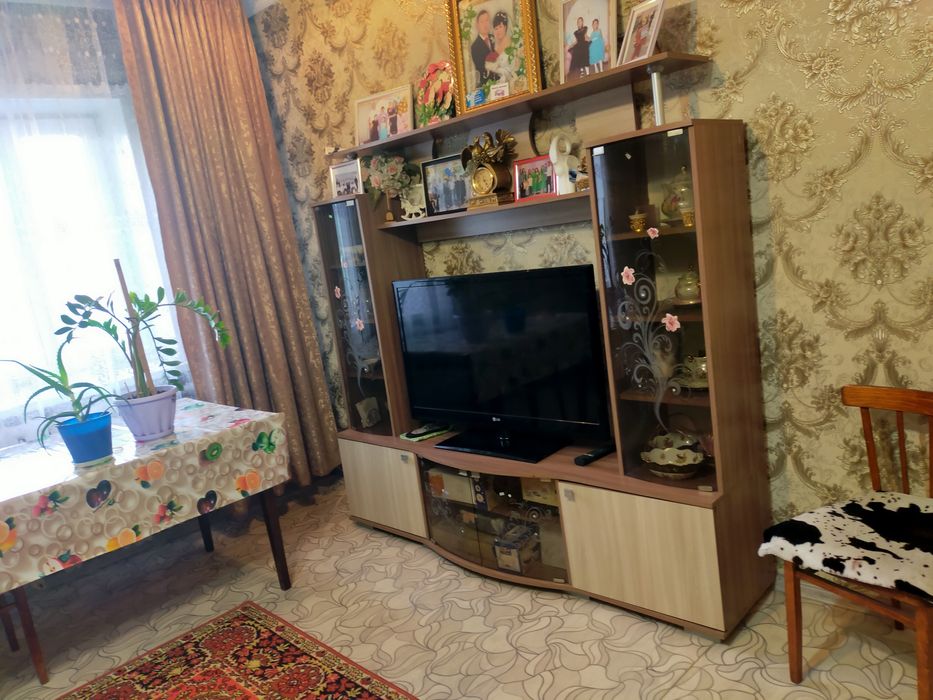 Продам дом Ком.Поселок   .