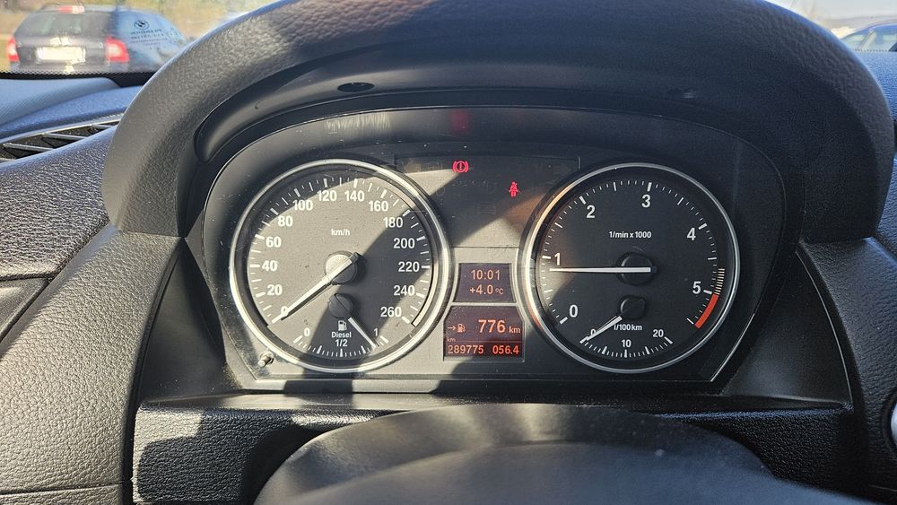 BMW X1 2010 — imagine 2