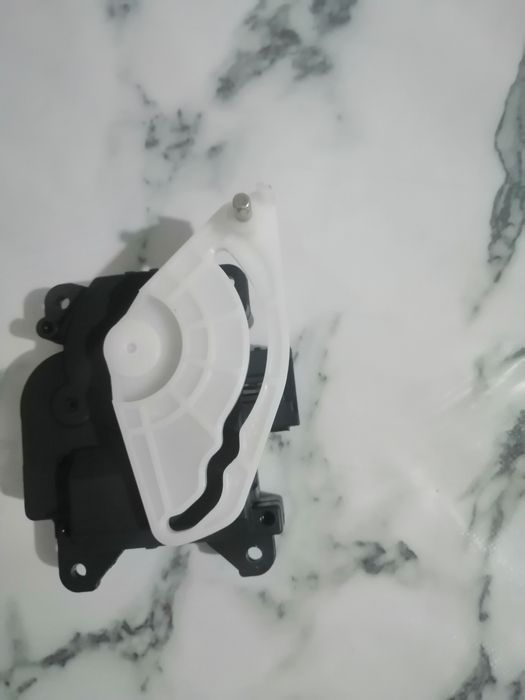 сервопривод продам