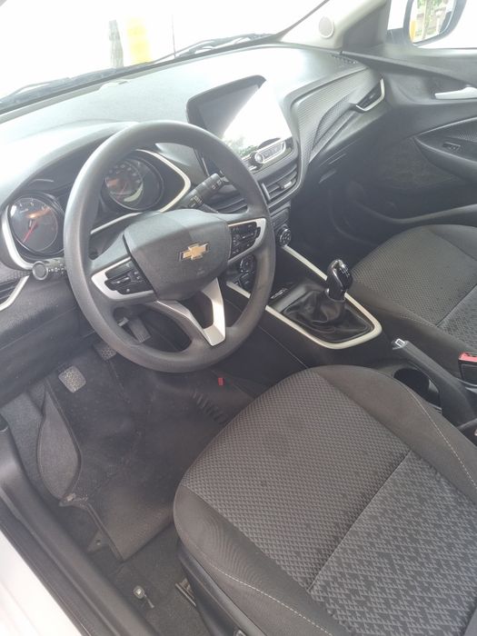 Chevrolet Onix 2024 — 2