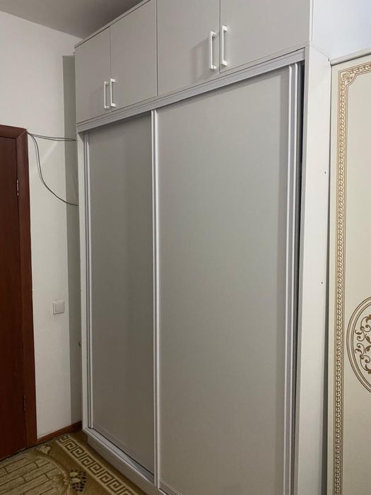 продается шкаф большой