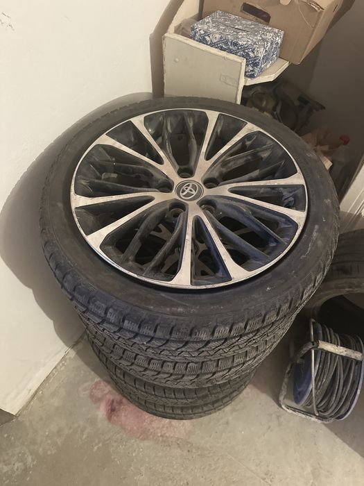 Камри 70 диск сатамын 235/45/18