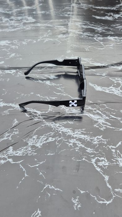 Ochelari de soare Off White Cady negri