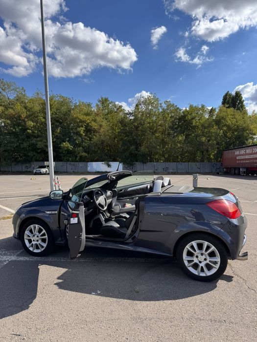 Vând Opel Tigra Twintoop Decapotabila