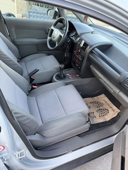 Vand Audi A2 in stare buna!