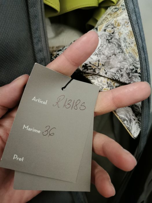 Rochie midi Urma noua (S / 36)