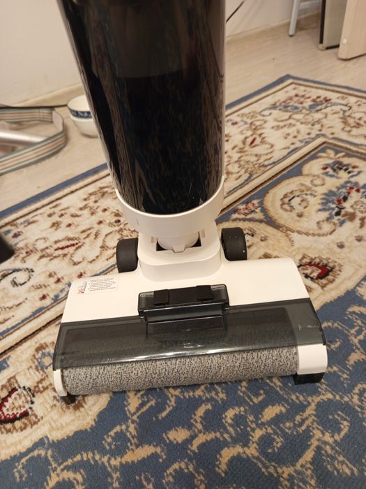 Продам пылесос моющий LeBot