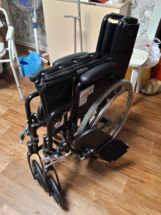 Инвалидное кресло