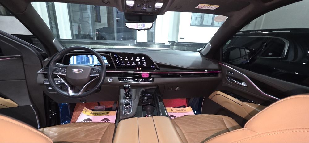Cadillac Escalade Sport Platinum