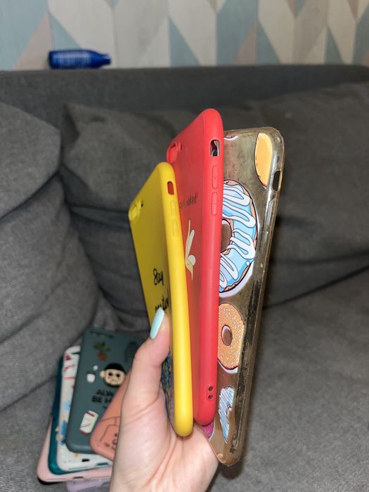 Чехлы на iPhone 7+/8+ б/у по 600 тг