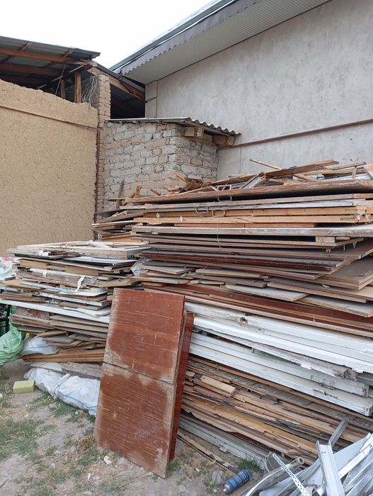 Утин сотилади курук тахталар келишилган нархларда