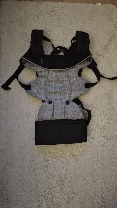 Vand marsupiu ergonomic