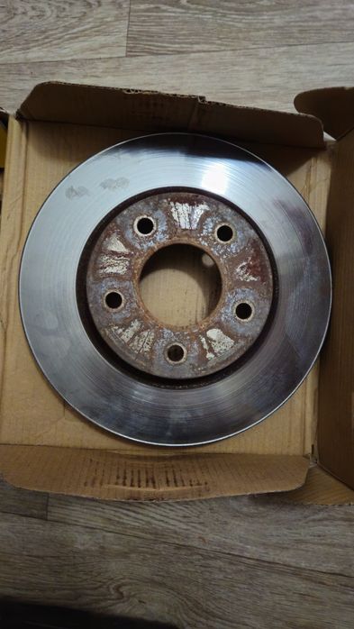 Тормозные диски для Mitsubishi Lancer 10