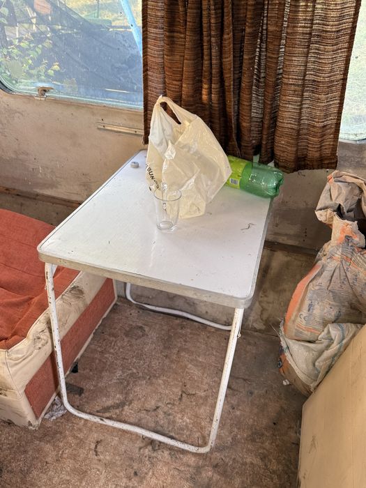 Rulota caravan wilk