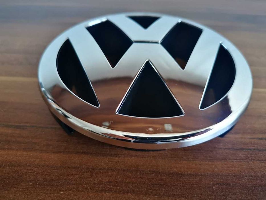 Предна Емблема VW 130мм
