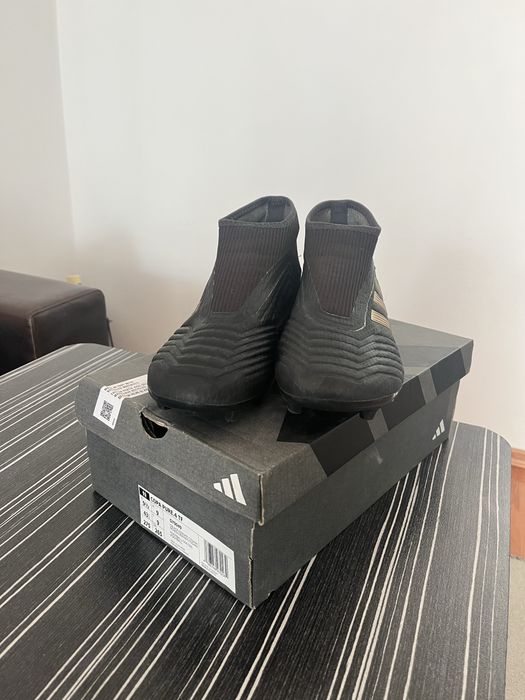 Adidas Predator black and gold