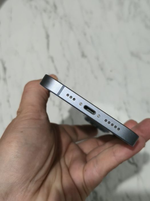Vand iphone 14 piese