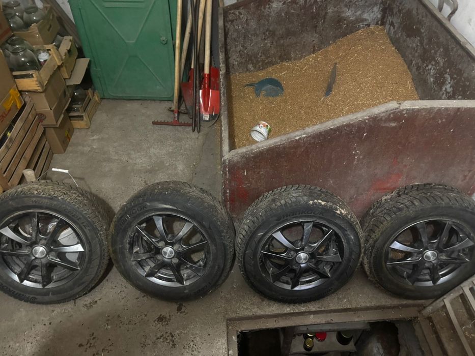 Диски с шинами 185/65R14