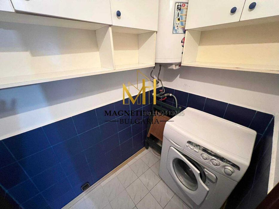 Двустаен апартамент в свободна зона за паркиране в ж.к. Възраждане