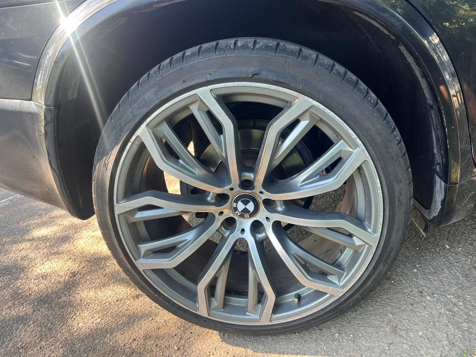 Jante aliaj bmw x5 x6 R22 in doua latimi
