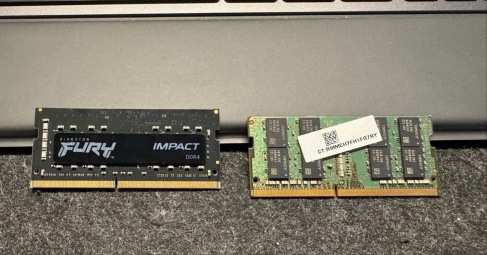 Memorie 32 GB DDR4 (2x16 GB) 3200 MHz - Kingston FURY Impact - Samsung