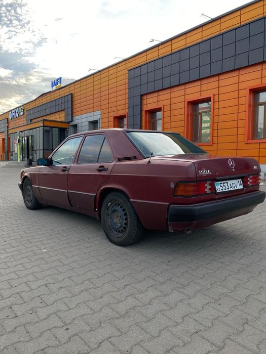 Продам мерседес 190