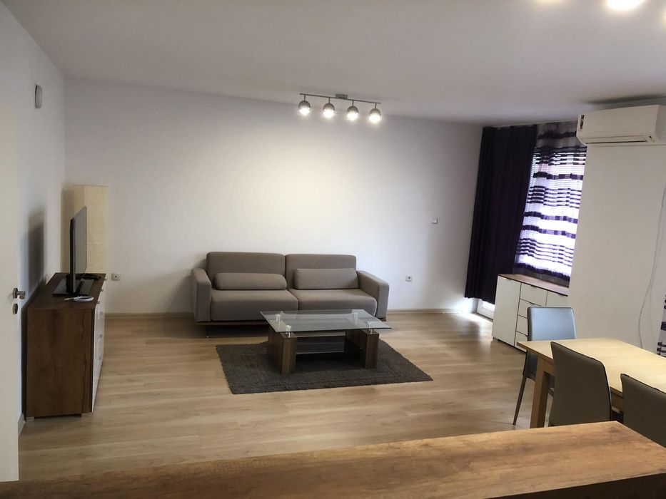 Дава се под наем Двустаен апартамент в Пловдив, Кючук Париж - 54 кв.м за 425 € - Снимка #1