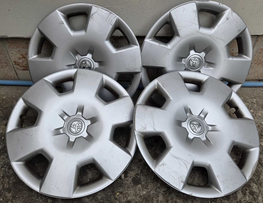 Set capace roti 15 inch originale Toyota