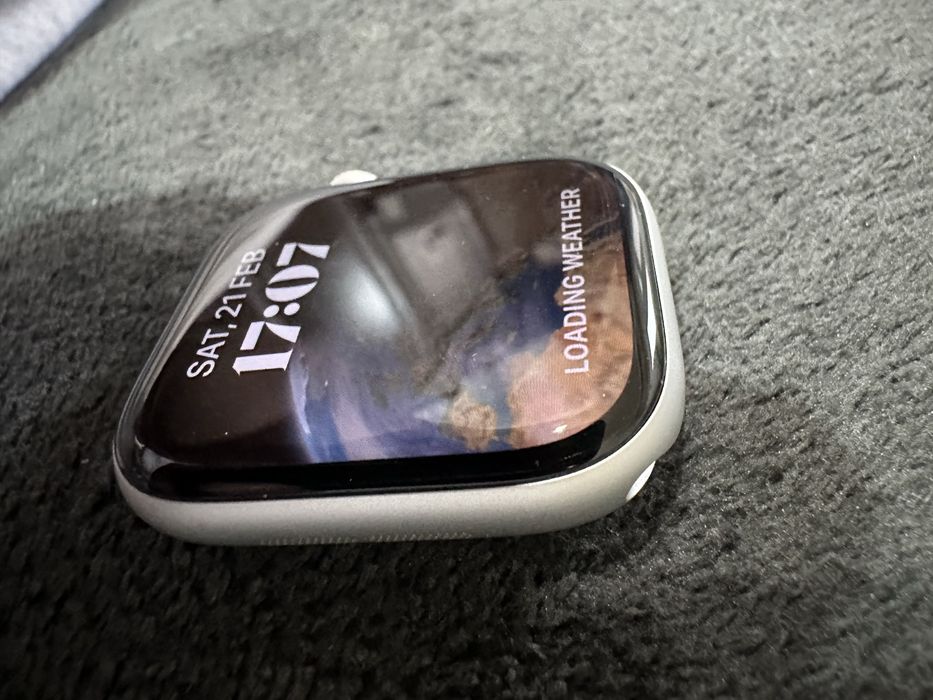 Продавам Apple Watch Series 10, алуминиев корпус, GPS версия 46mm.