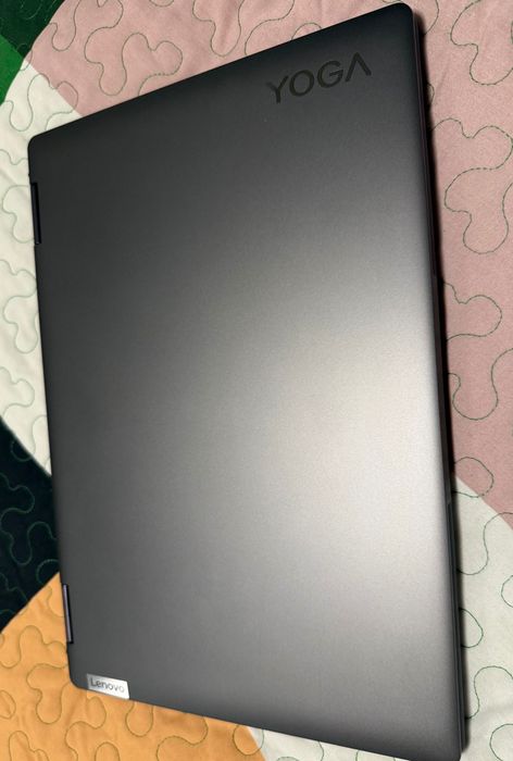 Yoga 7 Lenovo 14”