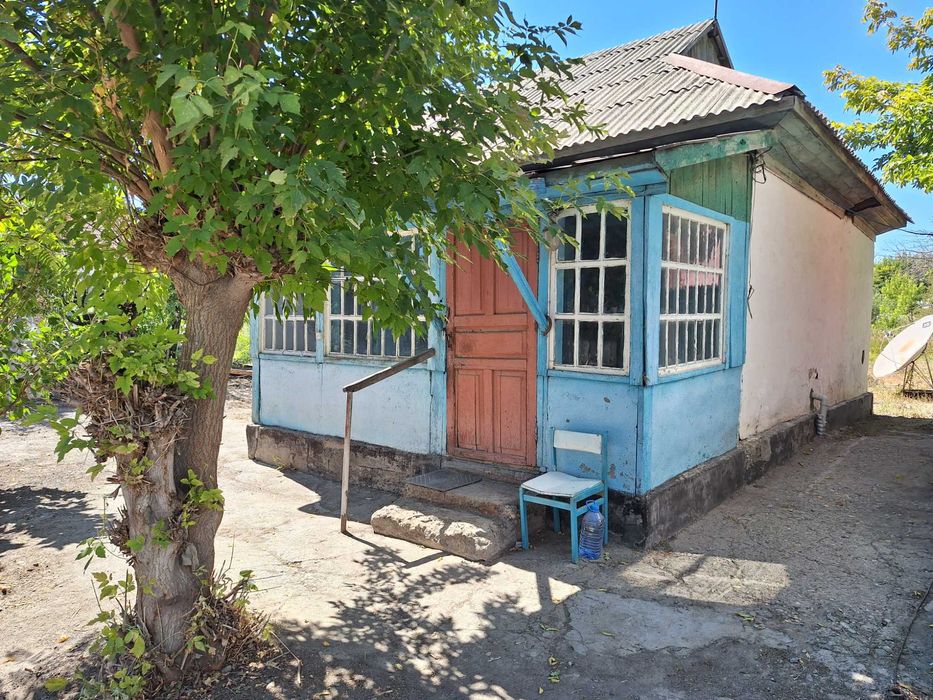 Продам дом в центре - не дорого