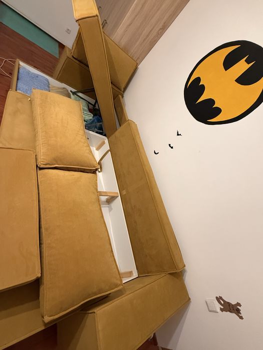 Угловой диван, в идеальном состоянии