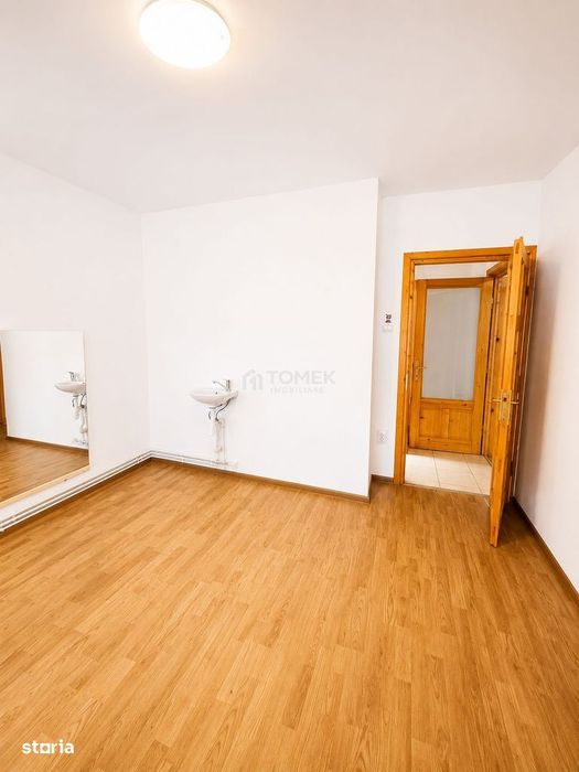 Spatiu comercial/birouri Calea Bucuresti7 zona Judetean