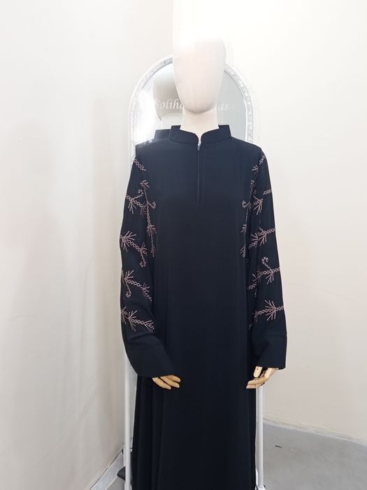 Misr kiyimlar abayalari